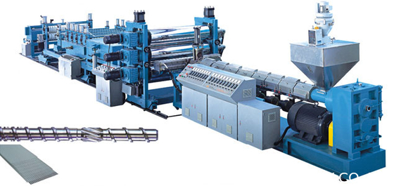 Multi Funktions-Plastikdachplatte-Maschine pp., welche die Blatt-Fliese macht die Kapazität der Maschinen-200-350kg/Hr überdacht